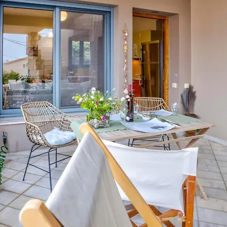 Apartamento Modern Flat With Partial View