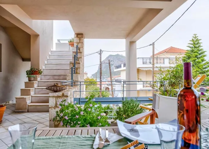 Modern Flat With Partial View