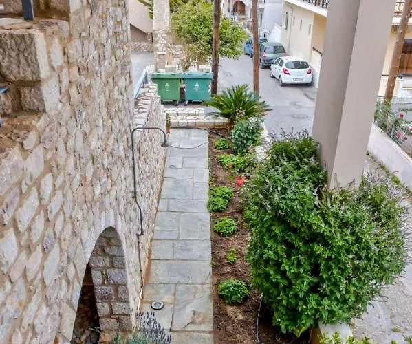 דירה Modern Flat With Partial View מונמבאסיה