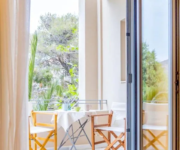 Modern Flat With Partial View