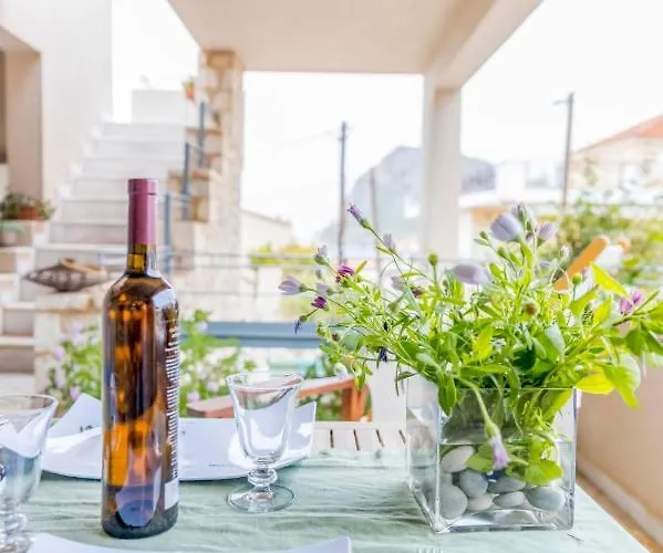 דירה Modern Flat With Partial View